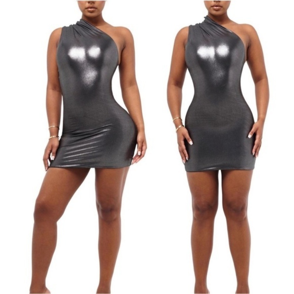 Coucoo Gagnon Glacier Grey Metallic Dress Size XS